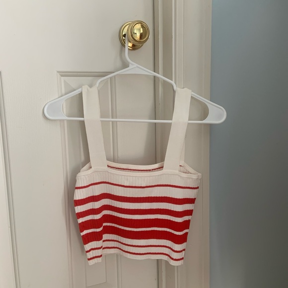 Red & White Striped Crop Top - Picture 2 of 3